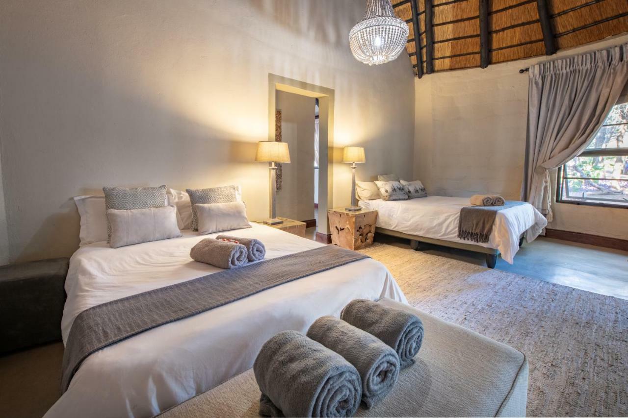 Malilule Safaris Villa Hoedspruit Exteriör bild