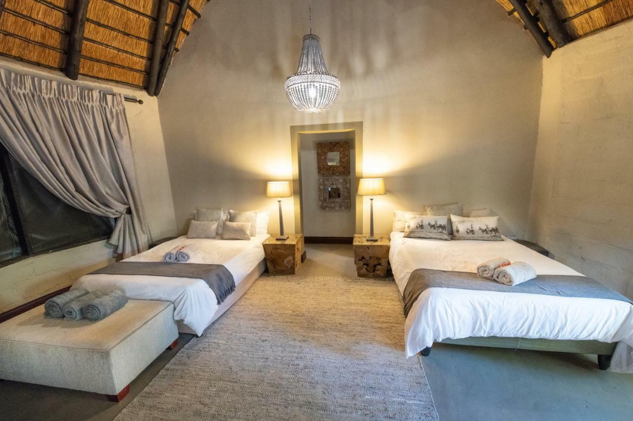 Malilule Safaris Villa Hoedspruit Exteriör bild