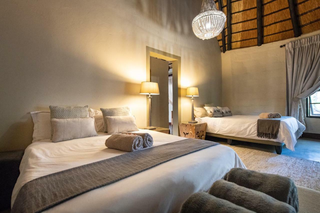Malilule Safaris Villa Hoedspruit Exteriör bild